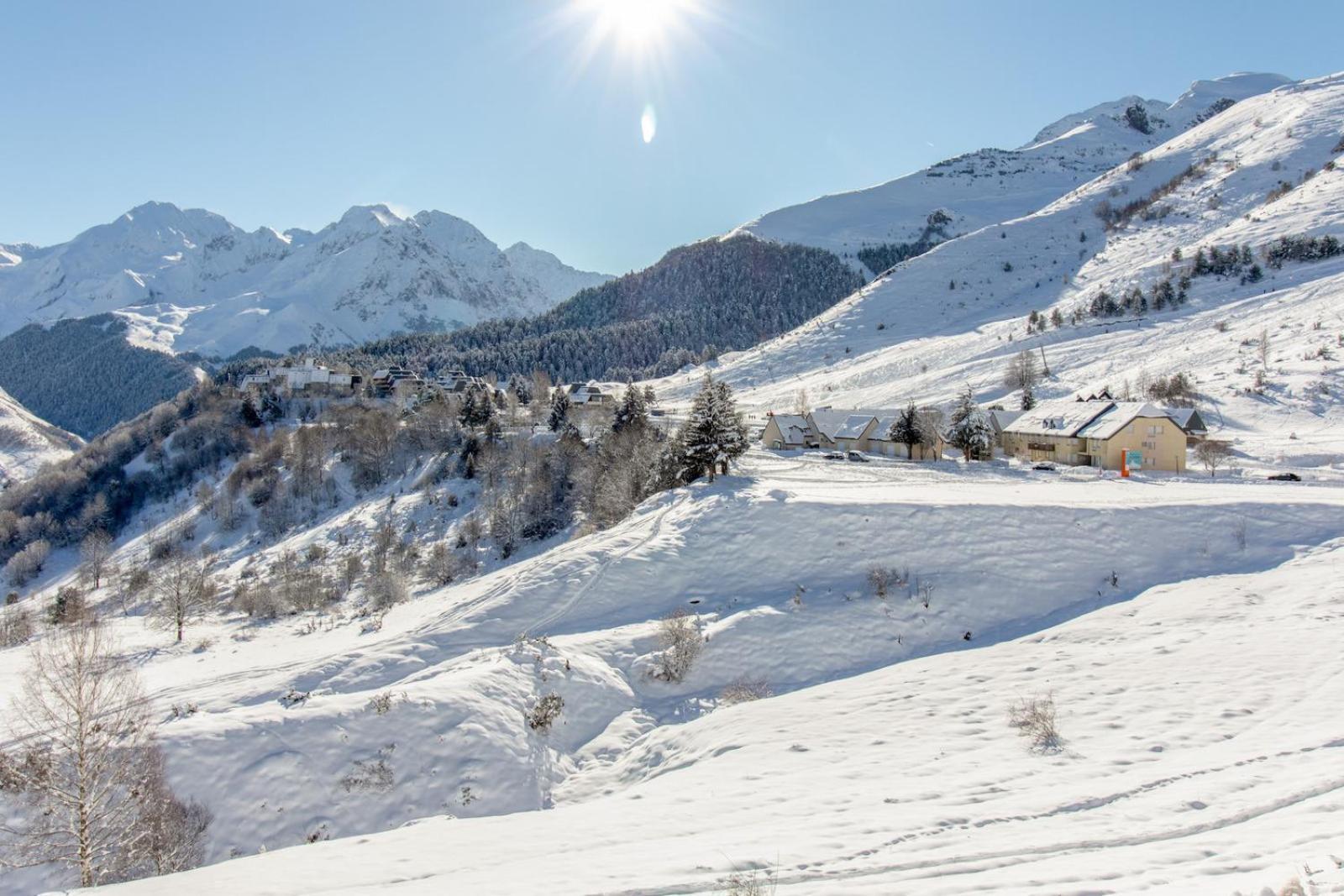 A La Montagne Pour 6 - 280m Des Pistes Apartment *